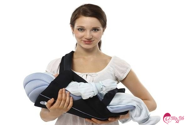 Hướng dẫn dùng địu cho trẻ sơ sinh giúp em bé thoải mái nhất!