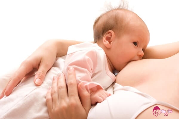 Cách chăm sóc trẻ sơ sinh sanh thiếu tháng nhẹ cân