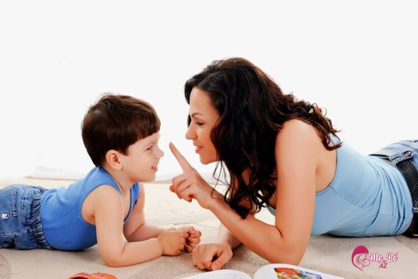 Con càng lớn càng bướng có cách dạy hay phải bất lực?