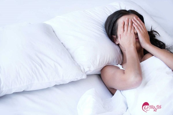 Bà bầu mất ngủ có ảnh hưởng đến thai nhi không?